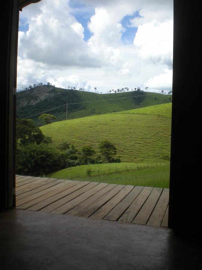 Reobote Chales Sao Bento do Sapucai Exterior photo
